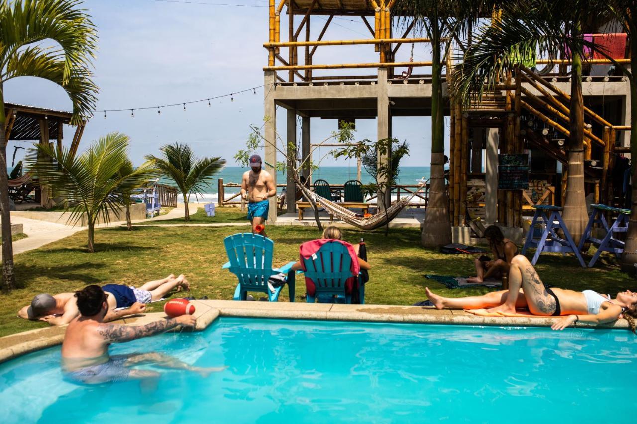 Free Spirit Ecuador, Puerto Engabao Hotell Exteriör bild